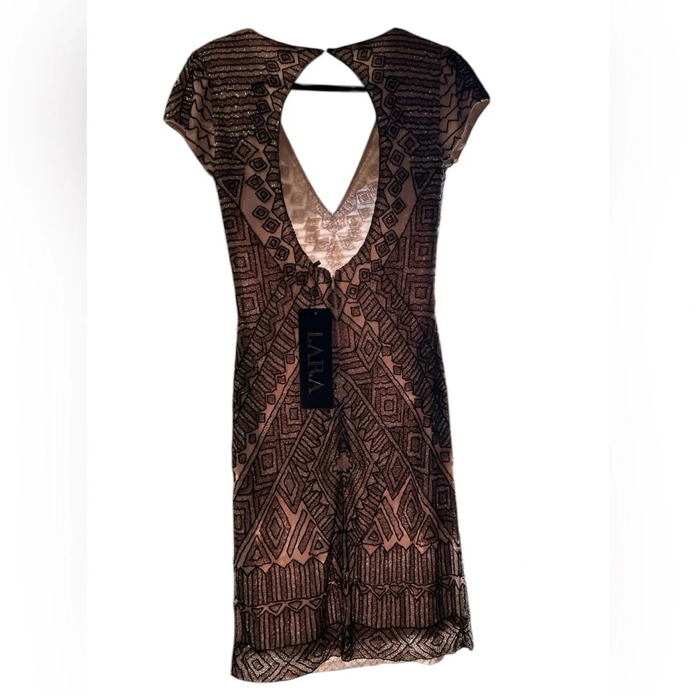 Lara Beaded Cocktail V-Neck Nude multi Style Evening Dress Size 8 - NWT - Picture 3 of 7